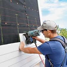 Best Insulated Siding Installation  in Caledonia, MI